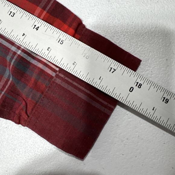 CALVIN KLEIN Jeans Boys Plaid Button up Shirt Long Sleeve Small 8 Red Gray - Picture 8 of 8